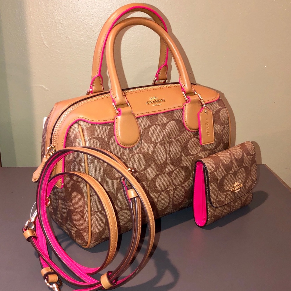 💓COACH SIGNATURE NEON EDGE MINI BENNETT SATCHEL💓 - Picture 5 of 5